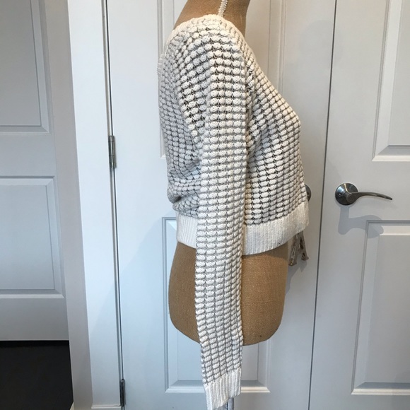 Guess Sweater - Picture 7 of 8